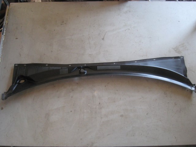 04 Subaru IMPREZA Wiper Cowl Vent Panel  R8702