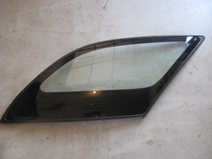 04 Subaru IMPREZA LH Driver Quarter Glass Window  R8705