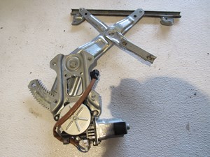 04 Subaru IMPREZA Rear LH Driver Window Motor  R8717