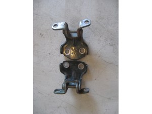 04 Subaru IMPREZA Rear LH Door Hinges  R8719