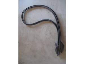 04 Subaru IMPREZA Rear LH Driver Door Seal  R8723