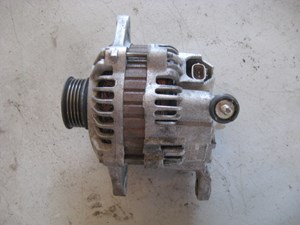 04 Subaru IMPREZA TS Alternator  R8795