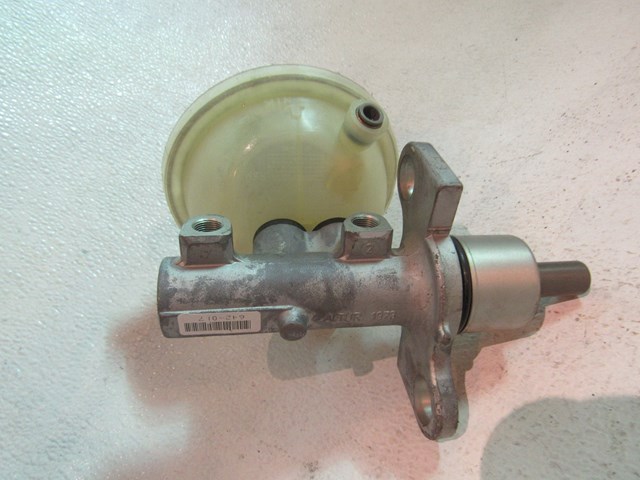 98 Porsche BOXSTER Brake Master Cylinder OEM R8904