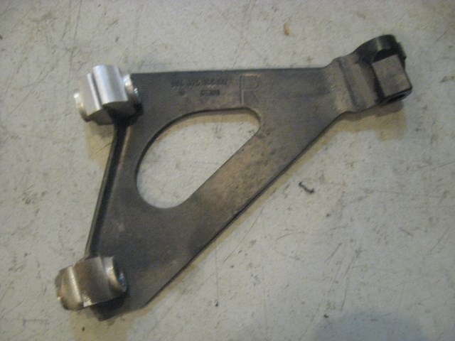 98 Porsche BOXSTER RH Engine Mount Bracket  R8957
