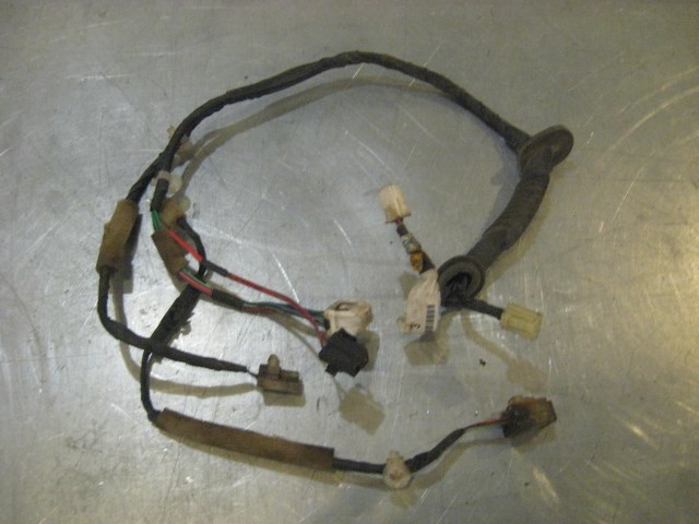 02 Subaru IMPREZA Rear LH Door Wiring Harness 81822FE000 R19587