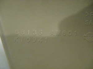 04 Infiniti G35 Tan LH Kick Panel Trim 68135 AM601 R15054