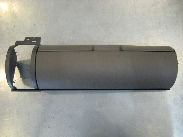 04 Infiniti G35 Tan Upper Glove Box 68560 AM601 R15159