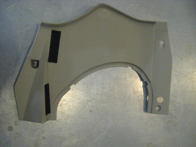 04 Infiniti G35 Rear RH Seat Finish Trim 79920 AM800 R15372