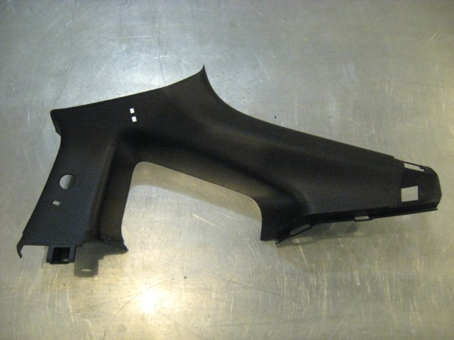 04 Nissan 350Z Rear RH Quarter Window Trim 76934 CD000 R15483