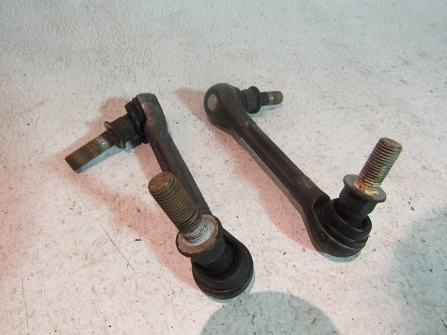 04 Nissan 350Z Rear Sway Bar Links  R15496