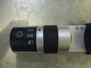 04 Nissan 350Z Turn/Headlamp Column Switch  R15512