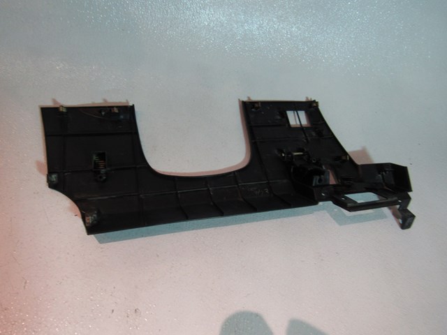 04 Nissan 350Z Under Column Trim Cover 68106 CD000 R15514
