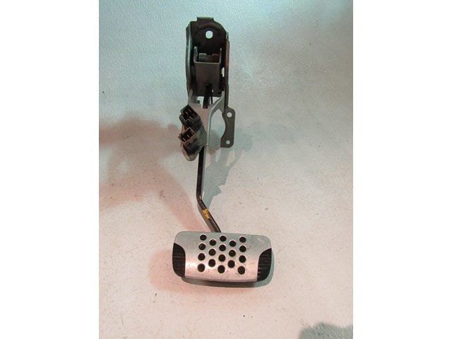 03 04 05 06 07 08 Nissan 350Z Automatic Brake Pedal Assy  R15561