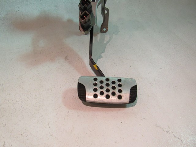 03 04 05 06 07 08 Nissan 350Z Automatic Brake Pedal Assy  R15561