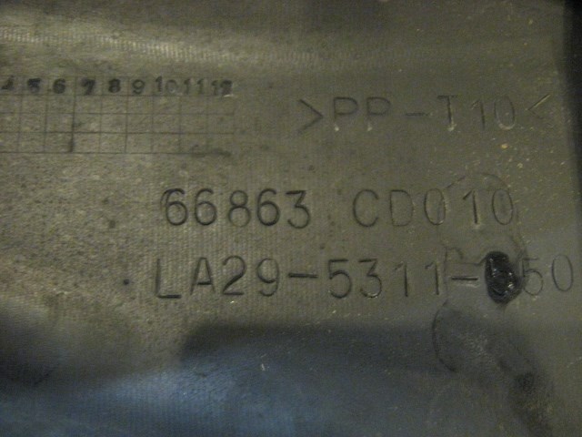 04 Nissan 350Z LH Driver Wiper Cowl Vent Panel 66863 CD010 R15576