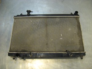 2004 Nissan 350Z A/T Automatic Transmission Radiator Assembly OEM  R15611