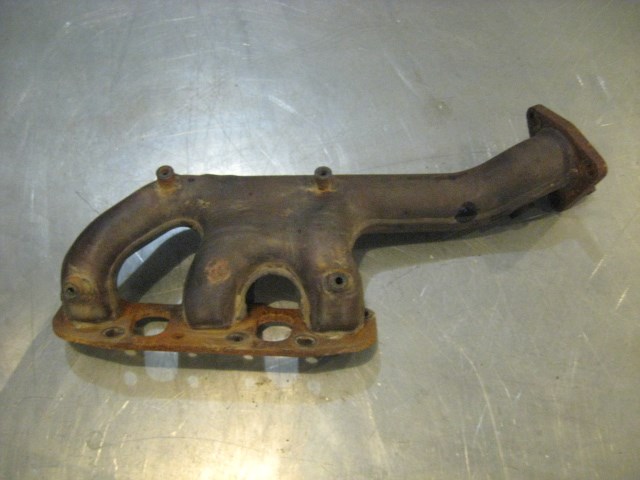 04 Nissan 350Z RH Passenger Exhaust Manifold  R15651