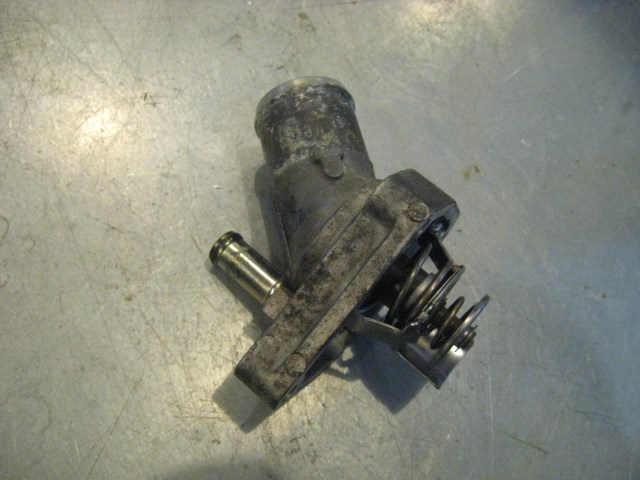 04 Nissan 350Z Thermostat & Housing  R15721