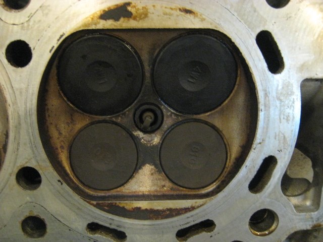 04 Nissan 350Z VQ35DE LH Cylinder Head  R15745