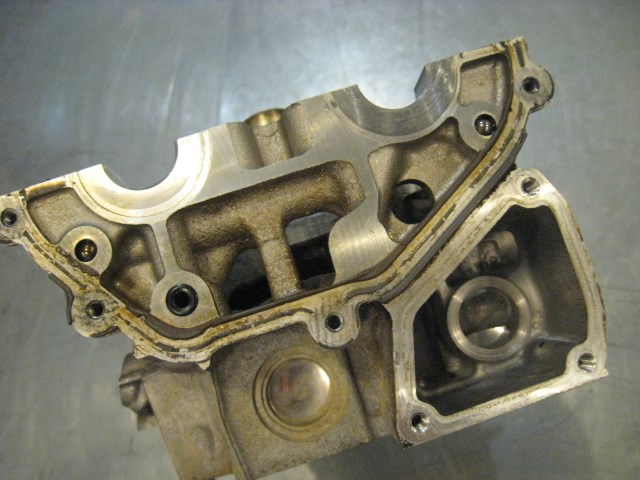 04 Nissan 350Z VQ35DE LH Cylinder Head  R15745