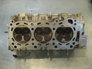04 Nissan 350Z VQ35DE LH Cylinder Head  R15745