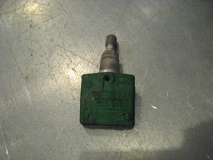 04 Nissan 350Z Tire Pressure Sensor  R15759