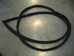 08 Subaru IMPREZA WRX Front RH Door Seal  R15877