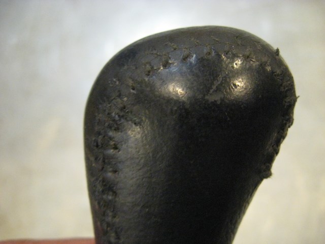 2008 Subaru IMPREZA M/T Manual Gear Shift Knob / Boot OEM R15897