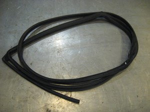 08 Subaru IMPREZA WRX Rear RH Door Seal  R15924