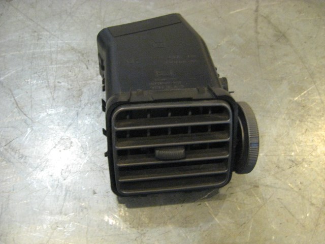 08 Subaru IMPREZA RH Passenger Dash Vent 66110FG000 R15940