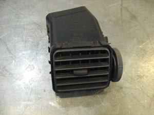 08 Subaru IMPREZA RH Passenger Dash Vent 66110FG000 R15940