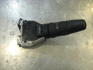 04 Infiniti G35 Wiper Column Switch  R15946