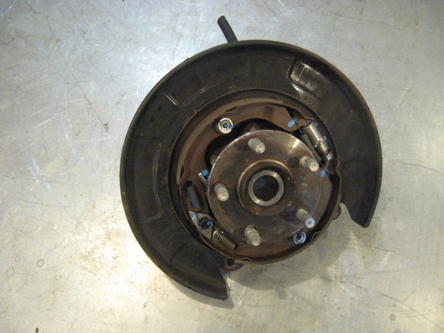 08 Subaru IMPREZA WRX Rear RH Spindle Hub  R15963
