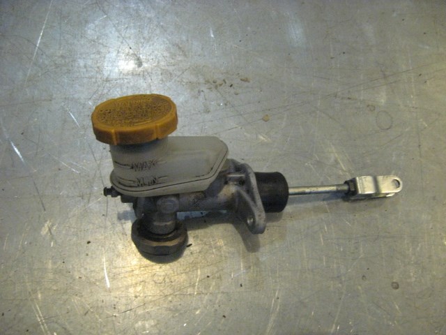 2008 Subaru WRX STI Clutch Master Cylinder OEM R15966