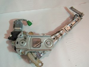99 Subaru IMPREZA Outback Rear RH Window Motor  R16065