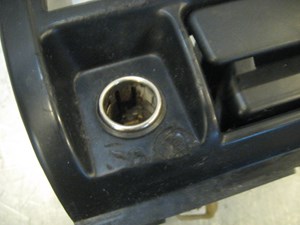 99 Subaru IMPREZA Outback Center Radio Trim Surround  R16075