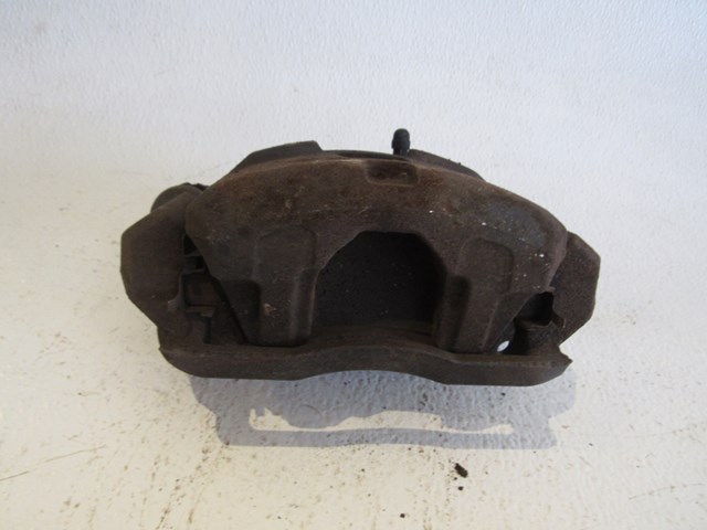 99 Subaru IMPREZA Front RH Brake Caliper  R16085