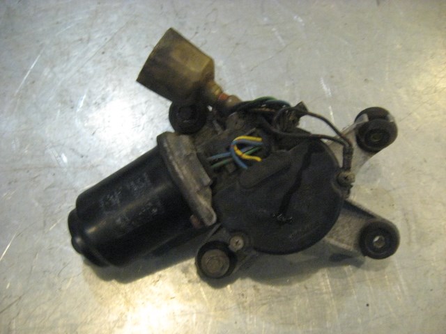 99 Subaru IMPREZA Outback Wiper Motor  R16102