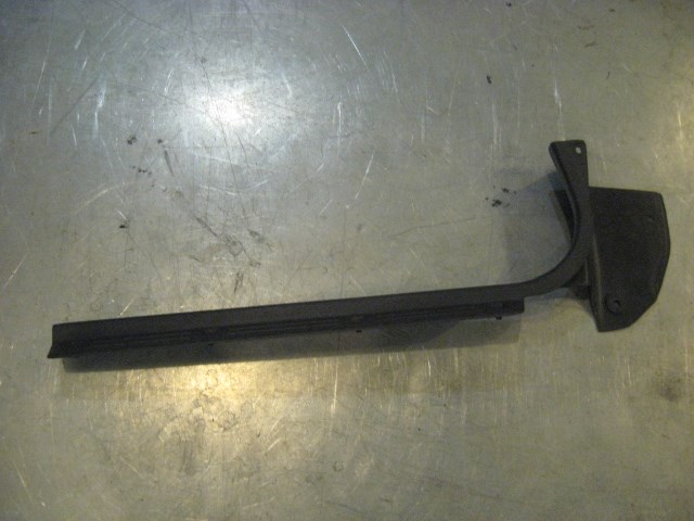 99 Subaru IMPREZA Outback Front RH Door Sill Trim 94060FA000 R16106