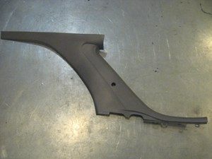 99 Subaru IMPREZA Wagon Rear RH C Pillar Trim Panel 94012 FA600 R16115