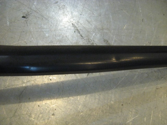 99 Subaru IMPREZA Outback Front RH Window Sill  R16125