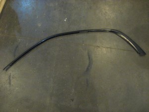 99 Subaru IMPREZA Outback Upper LH Roof Moulding  R16211