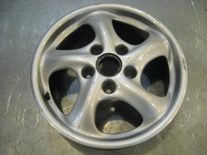 99 Porsche BOXSTER 17 inch 5 spoke wheel Front  R16216