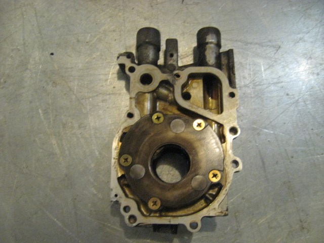 99 Subaru IMPREZA 2.2L Oil Pump  R16283