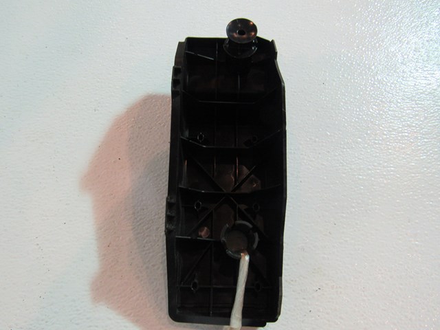 04 Infiniti G35 Driver Dead Pedal  R16384