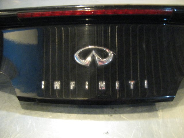 04 Infiniti G35 Coupe Trunk Lid w/ Spoiler  R16433