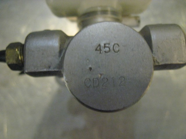 04 Infiniti G35 Brake Master Cylinder 45C CD212 CD212 R16475