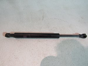 04 Infiniti G35 Coupe Trunk Strut Shock 84430 AM810  R16509