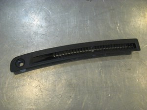 04 Infiniti G35 LH Driver Upper Dash Vent  R16526