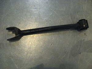 04 Infiniti G35 Rear RH Transverse Lower Control Arm  R16531